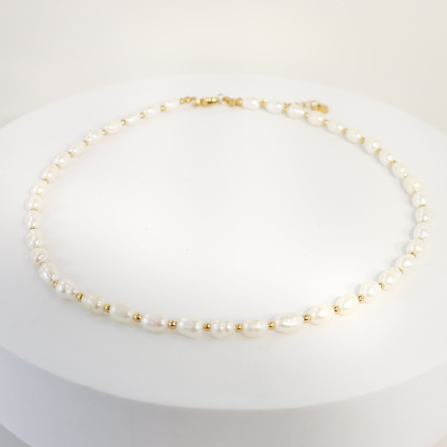 Fresh Water Pearl & Gold Beaded Choker Necklace