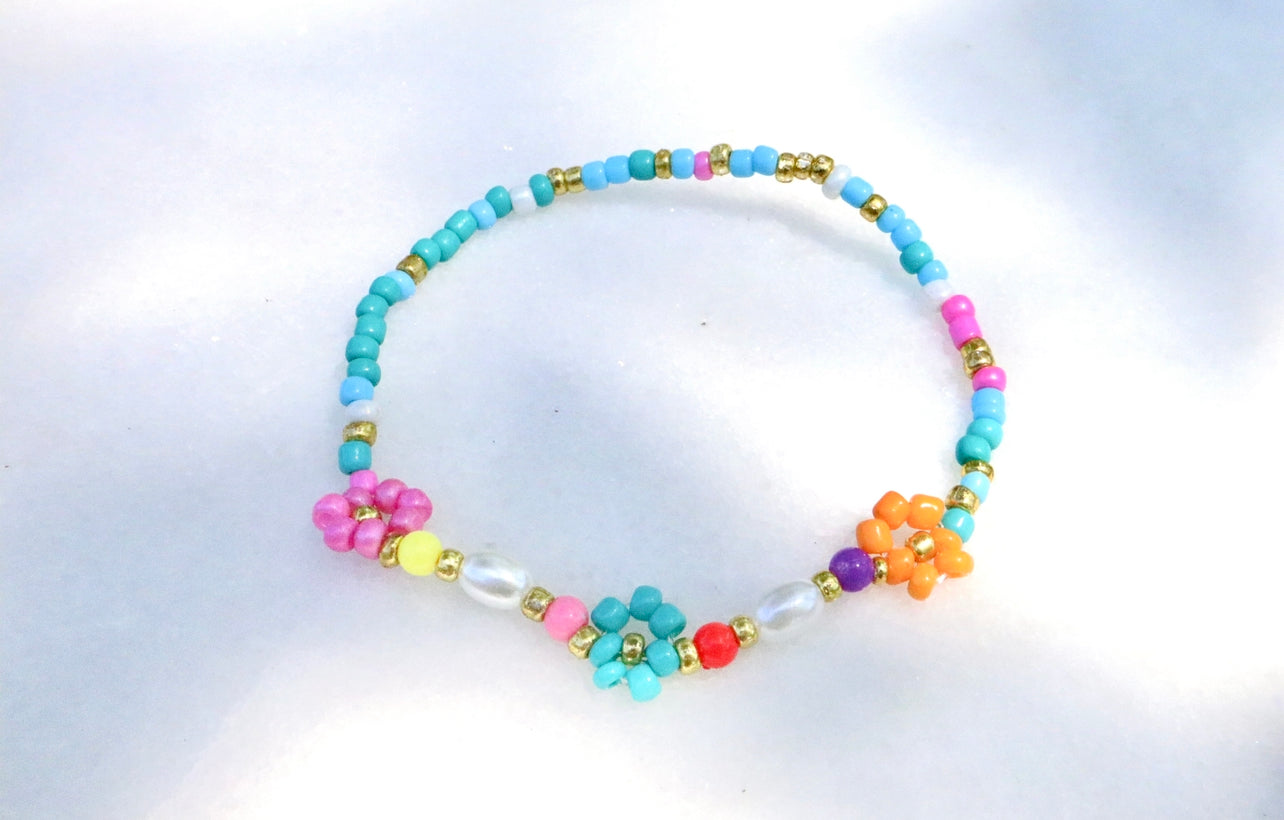Rainbow Seed Bead Daisy Bracelet