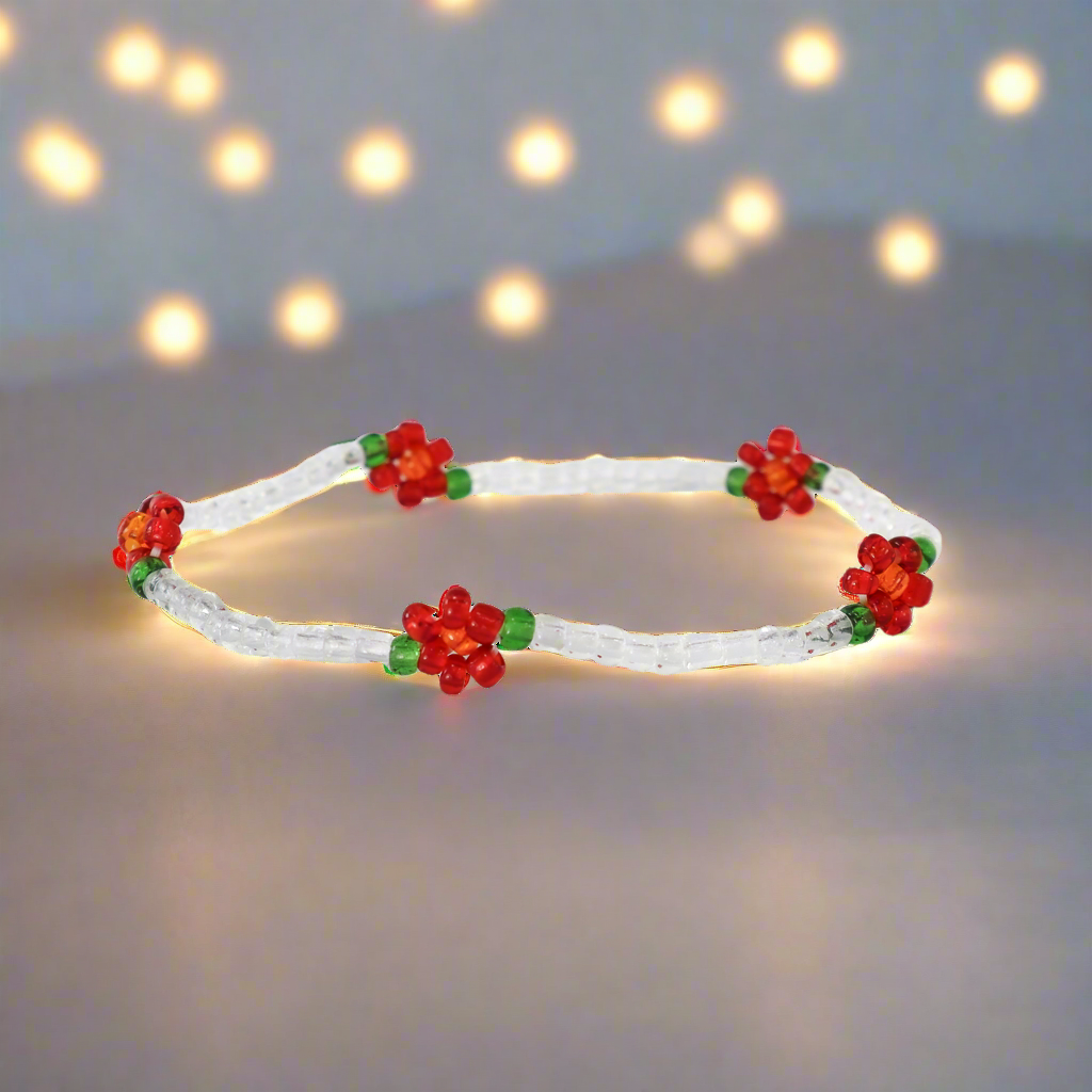 Holiday Poinsettia Beaded Bracelet