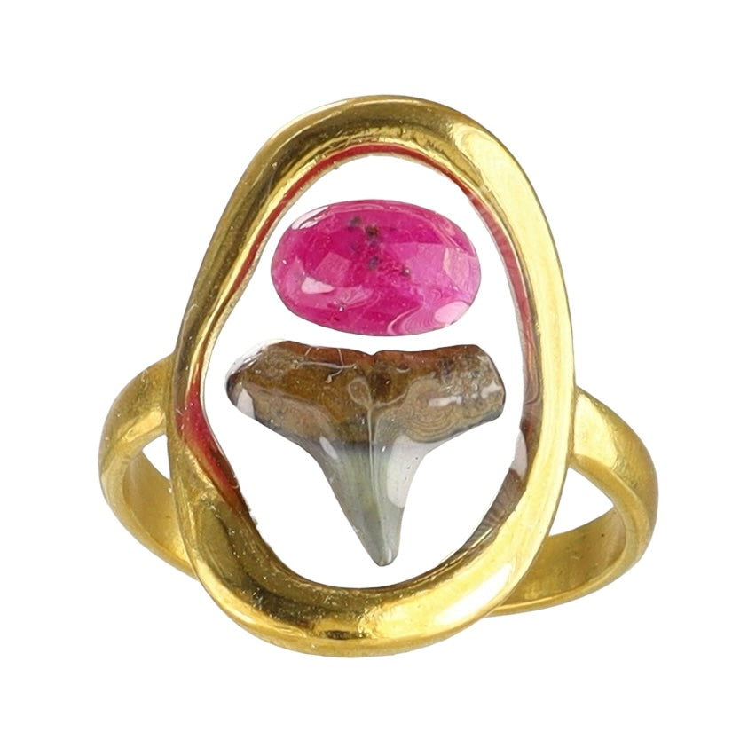 Prehistoric Venice Shark Tooth & Magenta Agate Ring