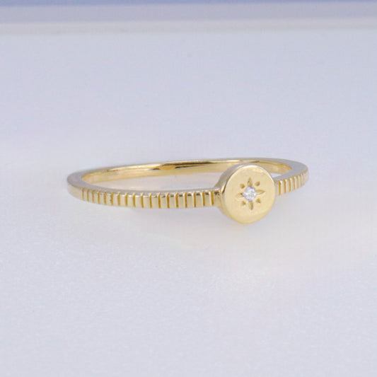 14k Gold Star CZ Ring Size 7