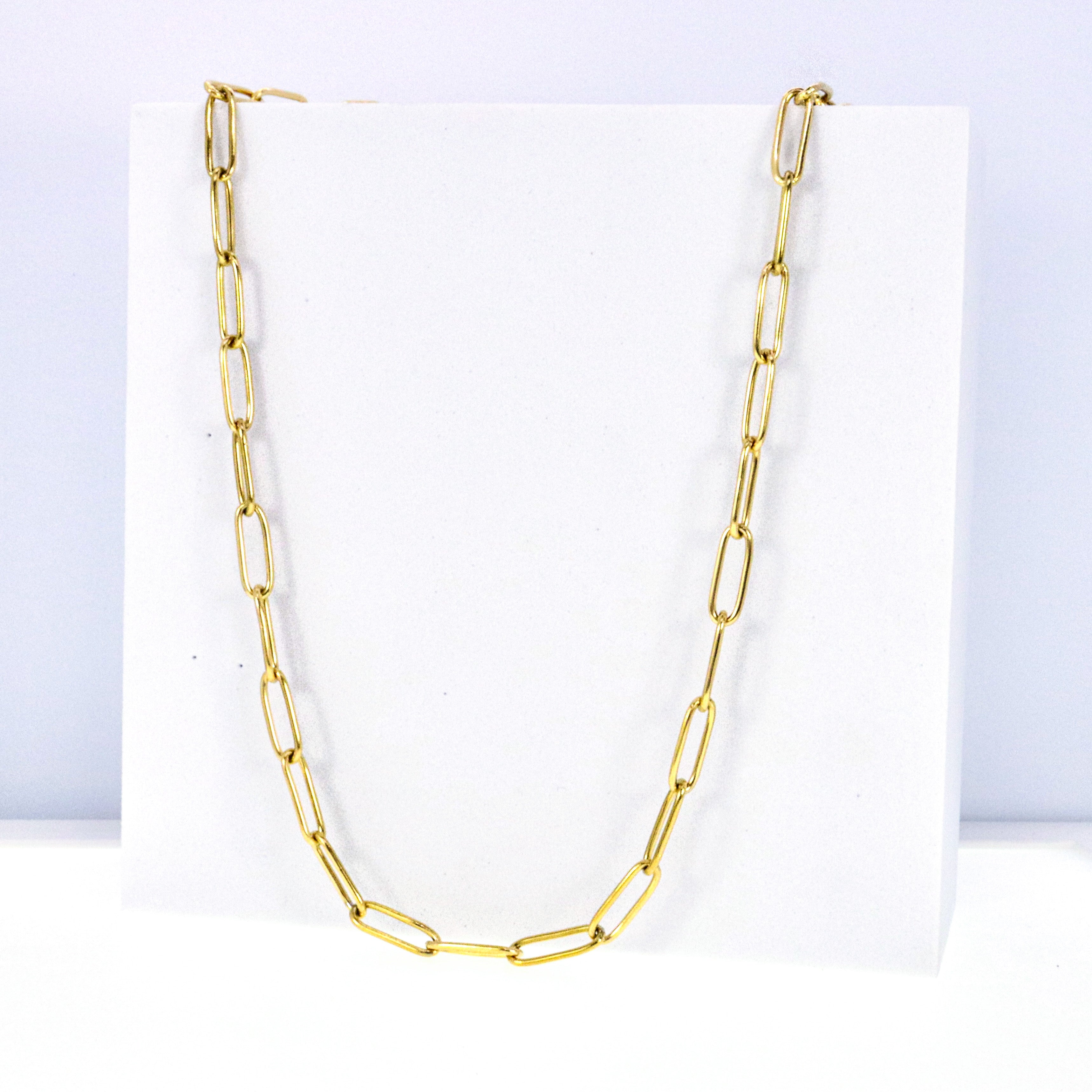 Flower Toggle Clasp Staple Chain Necklace